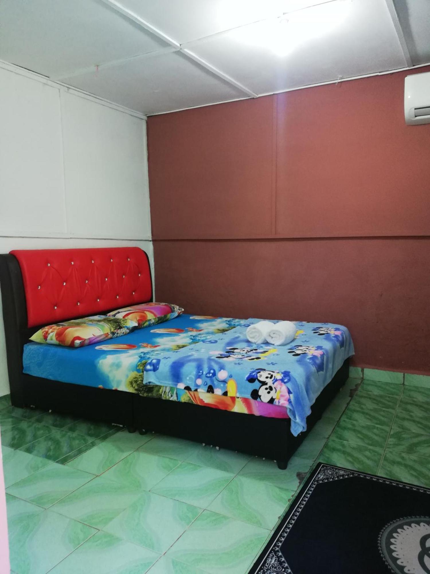 Durian Chalet Kuala Tahan Pokoj fotografie